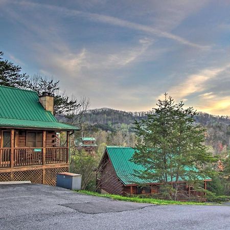 Pigeon Forge Cabin With Hot Tub And Mountain Views! Buitenkant foto