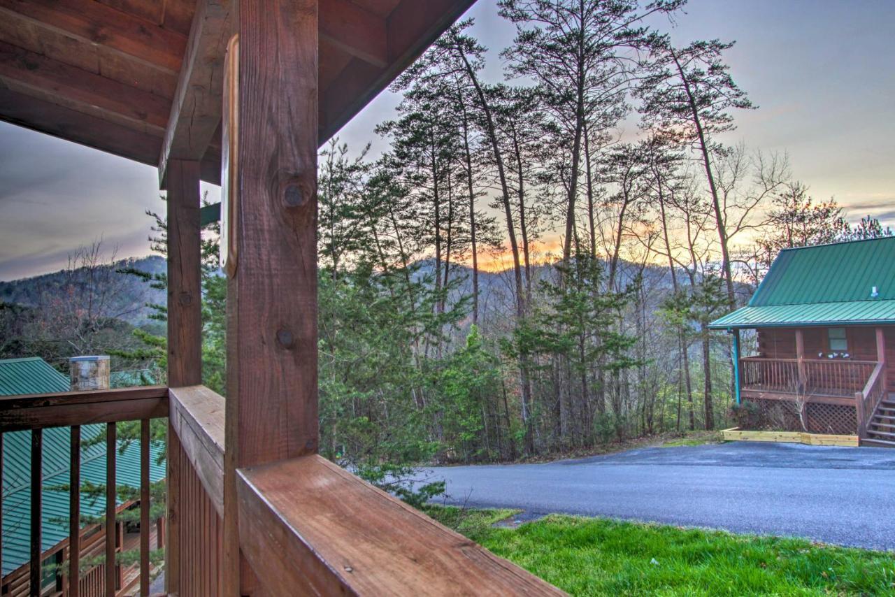 Pigeon Forge Cabin With Hot Tub And Mountain Views! Buitenkant foto