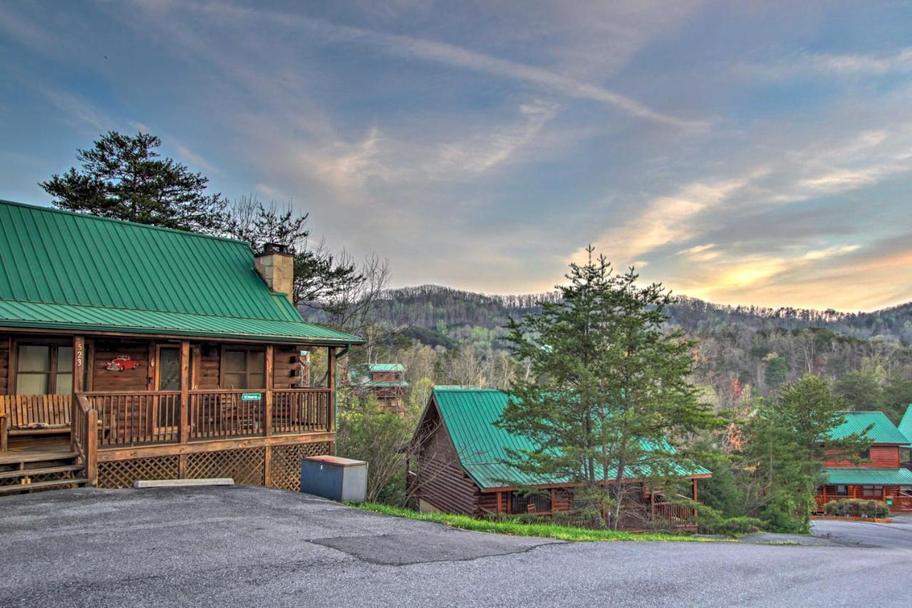 Pigeon Forge Cabin With Hot Tub And Mountain Views! Buitenkant foto